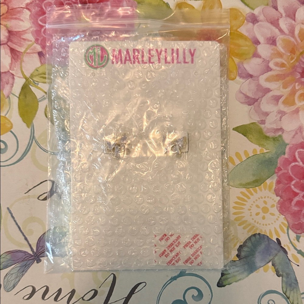 Marleylilly Gold Bow Crystal Stud Earrings - White/Clear - Picture 3 of 3